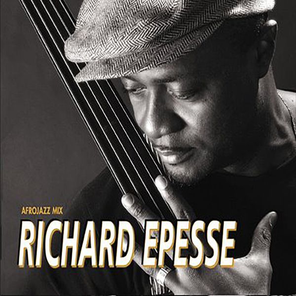 Richard Epesse mixe les rythmes dans “Afrojazzmix”.
