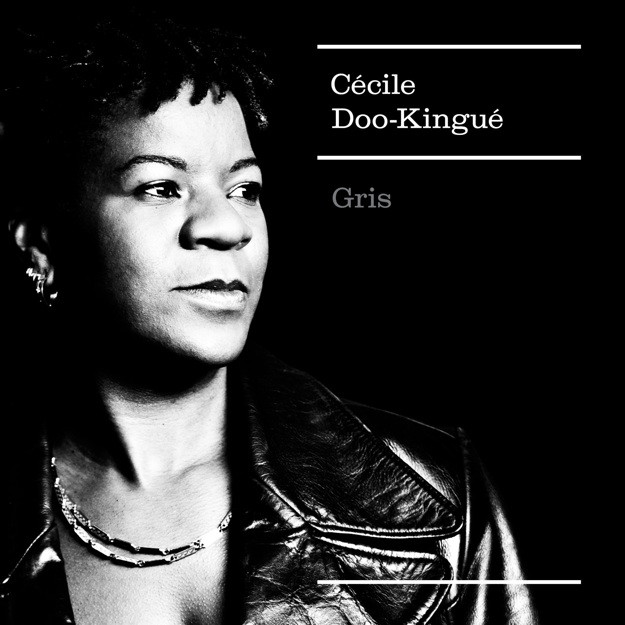 GRIS, la nouvelle couleur de Cécile Doo Kingué.
