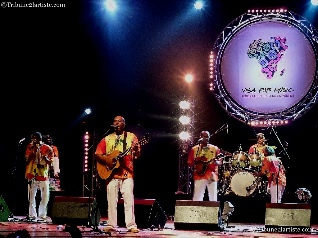 CREOLE, le groupe afro-colombien soulève la foule au VFM 2015.